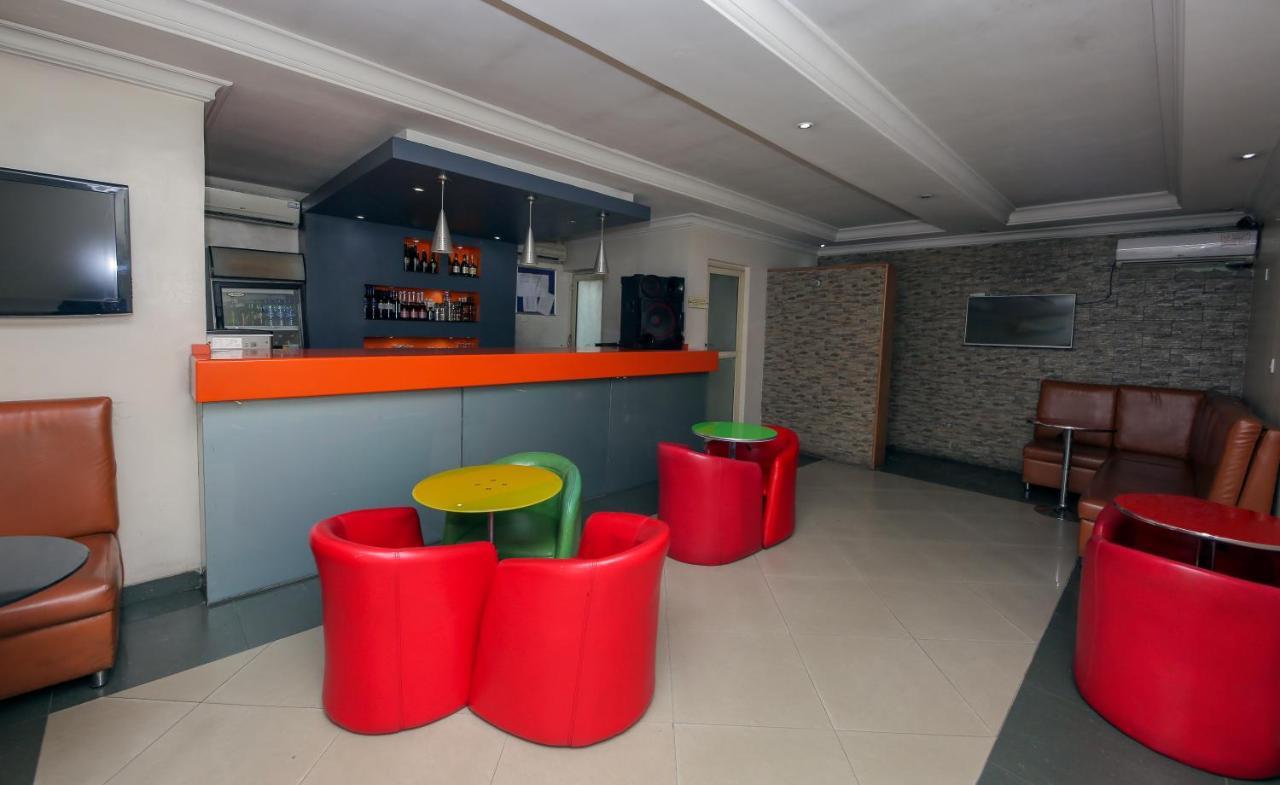 Ksf Place Alaka Лаґос Екстер'єр фото
