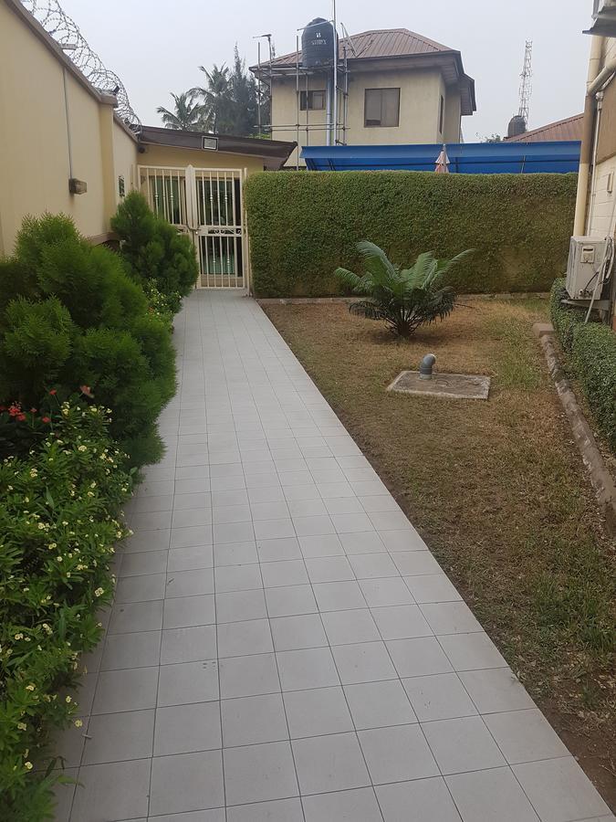 Ksf Place Alaka Лаґос Екстер'єр фото