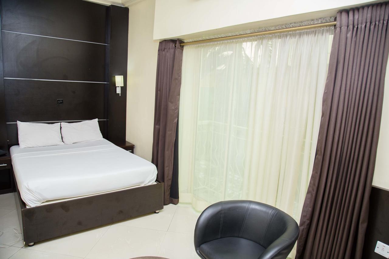 Ksf Place Alaka Лаґос Екстер'єр фото