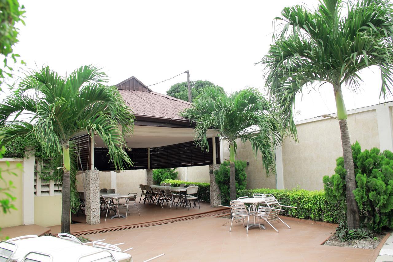Ksf Place Alaka Лаґос Екстер'єр фото