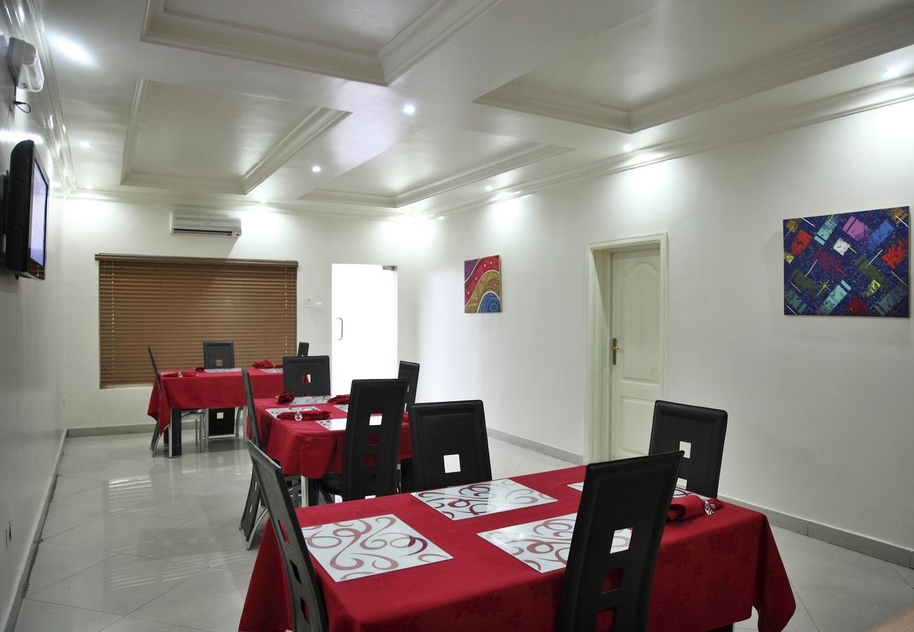 Ksf Place Alaka Лаґос Екстер'єр фото